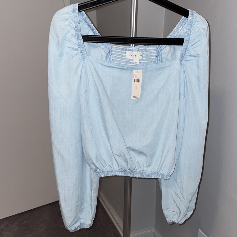Anthropologie Cloth & Stone Smocked Chambray Top